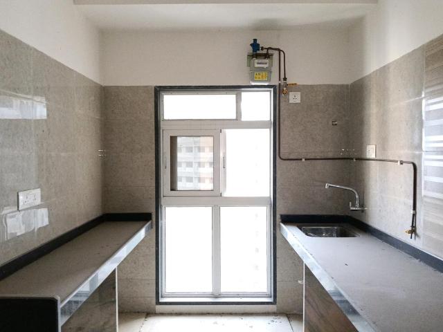 3 BHK Apartment in Mulund East for rent Mumbai. The reference number is 19329067