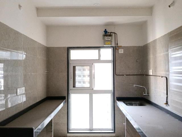 3 BHK Apartment in Mulund East for rent Mumbai. The reference number is 19329078