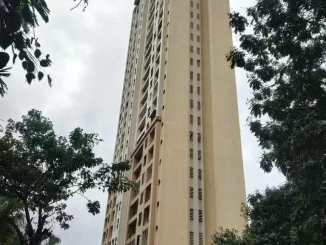 3 BHK Apartment in Mulund East for resale Mumbai. The reference number is 19775210