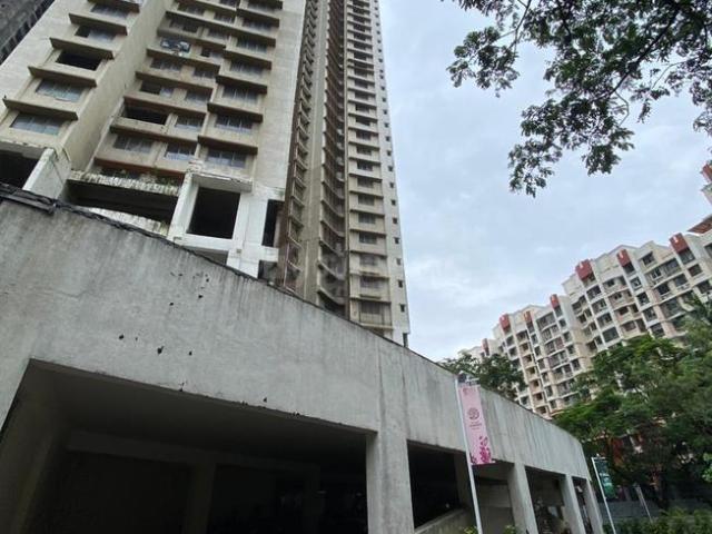 3 BHK Apartment in Mulund West for rent Mumbai. The reference number is 12925593