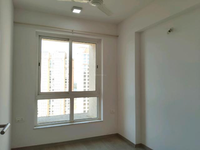 3 BHK Apartment in Mulund West for rent Mumbai. The reference number is 20177741