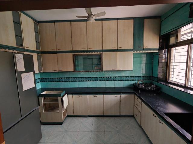 3 BHK Apartment in Mulund West for rent Mumbai. The reference number is 20530428