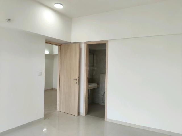 3 BHK Apartment in Mulund West for rent Mumbai. The reference number is 20577497