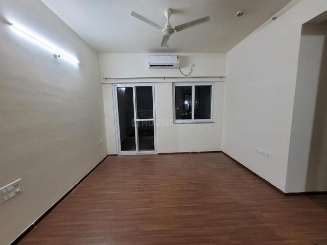 3 BHK Apartment in Mundhwa for rent Pune. The reference number is 18479309