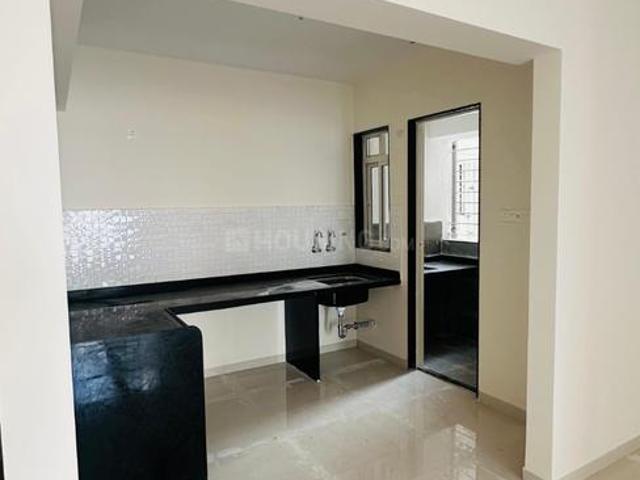 3 BHK Apartment in Mundhwa for rent Pune. The reference number is 19250230