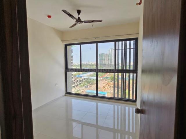 3 BHK Apartment in Mundhwa for rent Pune. The reference number is 20082845