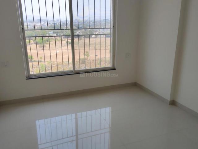3 BHK Apartment in Mundhwa for rent Pune. The reference number is 20165697