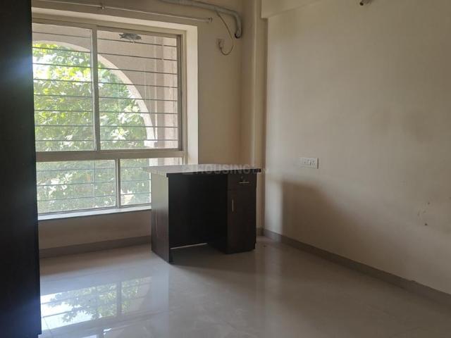 3 BHK Apartment in Mundhwa for rent Pune. The reference number is 20282363