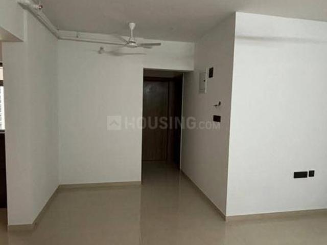 3 BHK Apartment in Mundhwa for rent Pune. The reference number is 20512017