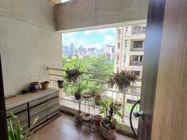 3 BHK Apartment in Mundhwa for rent Pune. The reference number is 20643927