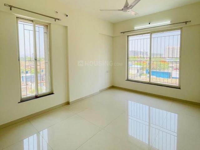 3 BHK Apartment in Mundhwa for rent Pune. The reference number is 20705674