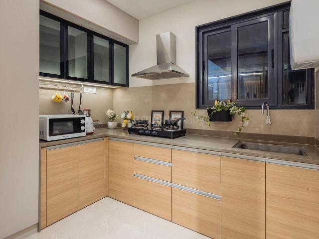 3 BHK Apartment in Mundhwa for rent Pune. The reference number is 20724006