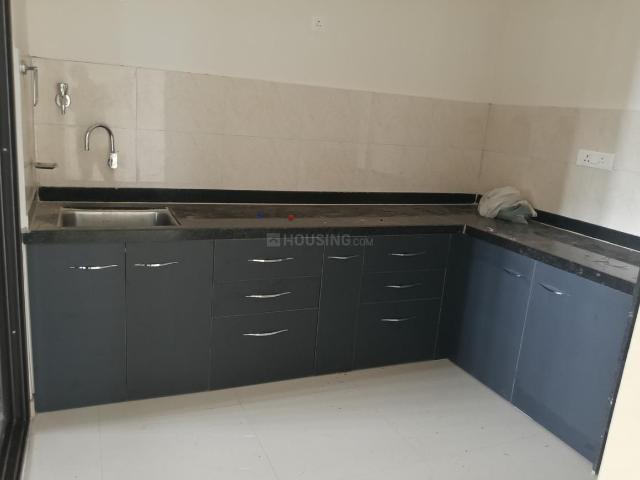 3 BHK Apartment in Mundhwa for rent Pune. The reference number is 20911200