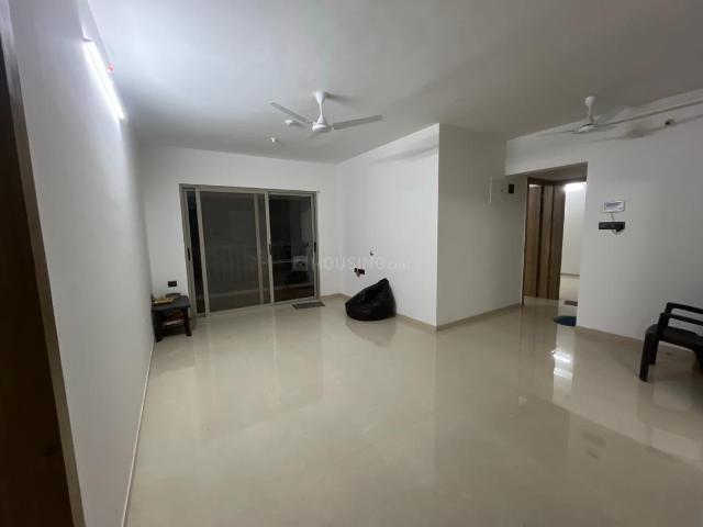 3 BHK Apartment in Mundhwa for rent Pune. The reference number is 20960128