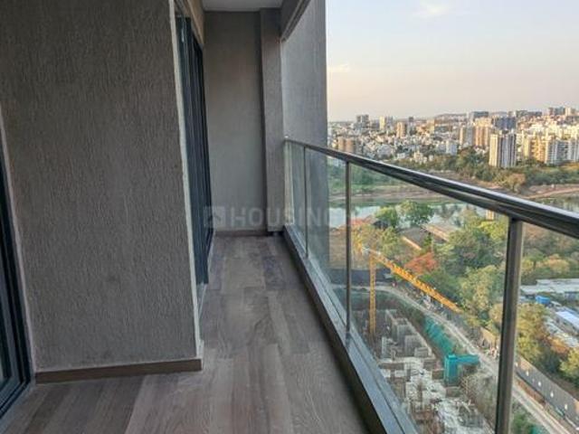 3 BHK Apartment in Mundhwa for rent Pune. The reference number is 20973197