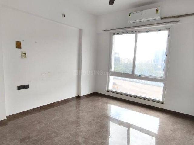 3 BHK Apartment in Mundhwa for rent Pune. The reference number is 21063192