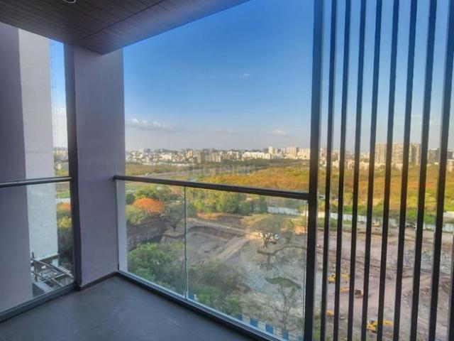3 BHK Apartment in Mundhwa for rent Pune. The reference number is 21077884