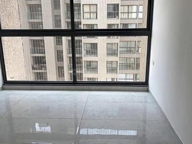 3 BHK Apartment in Mundhwa for resale Pune. The reference number is 20382869