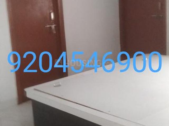 3 BHK Apartment in Murli Nagar for rent Dhanbad. The reference number is 14105462
