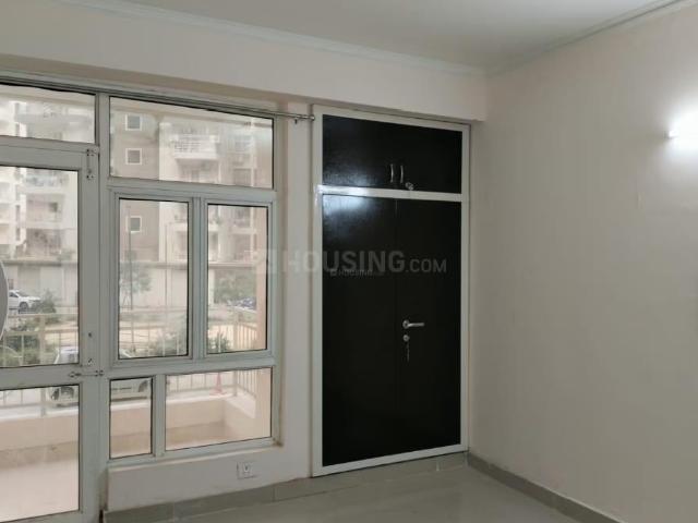 3 BHK Apartment in Noida Extension for rent Greater Noida. The reference number is 13188652