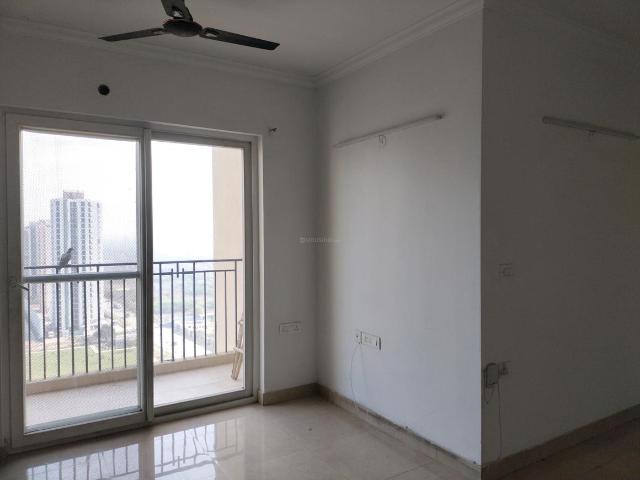 3 BHK Apartment in Noida Extension for rent Greater Noida. The reference number is 16350569
