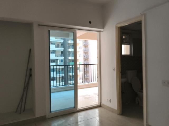3 BHK Apartment in Noida Extension for rent Greater Noida. The reference number is 18299866