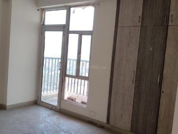 3 BHK Apartment in Noida Extension for rent Greater Noida. The reference number is 19576828