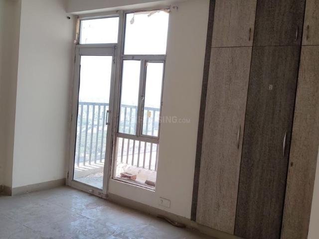 3 BHK Apartment in Noida Extension for rent Greater Noida. The reference number is 19576828