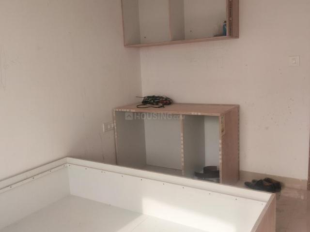3 BHK Apartment in Noida Extension for rent Greater Noida. The reference number is 19589410