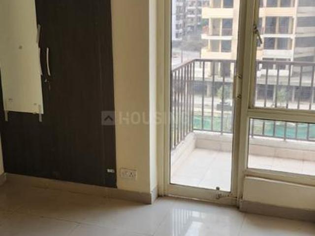 3 BHK Apartment in Noida Extension for rent Greater Noida. The reference number is 19709304