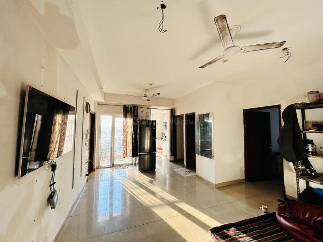 3 BHK Apartment in Noida Extension for rent Greater Noida. The reference number is 19869903