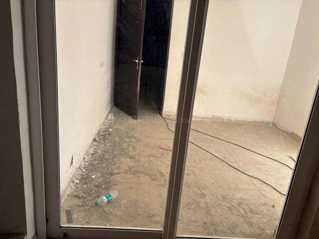 3 BHK Apartment in Noida Extension for rent Greater Noida. The reference number is 19907357