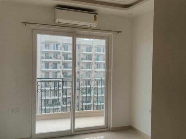 3 BHK Apartment in Noida Extension for rent Greater Noida. The reference number is 19925968