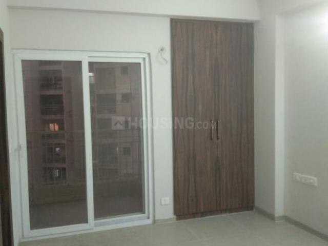 3 BHK Apartment in Noida Extension for rent Greater Noida. The reference number is 19222640