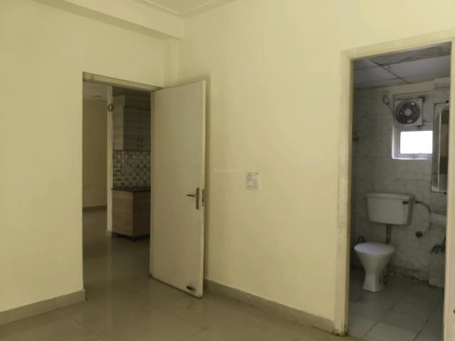 3 BHK Apartment in Noida Extension for rent Greater Noida. The reference number is 19397907