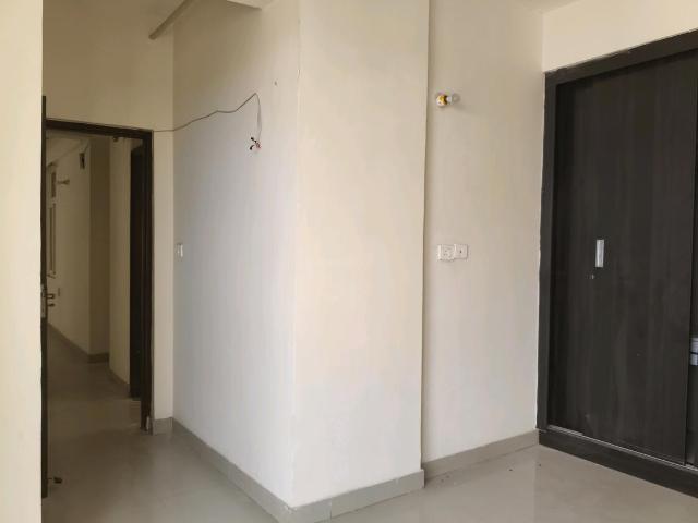 3 BHK Apartment in Noida Extension for rent Greater Noida. The reference number is 20626956