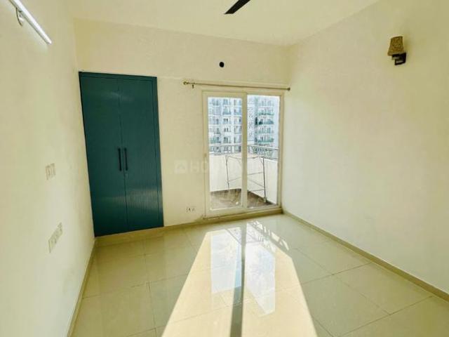 3 BHK Apartment in Noida Extension for rent Greater Noida. The reference number is 20629472