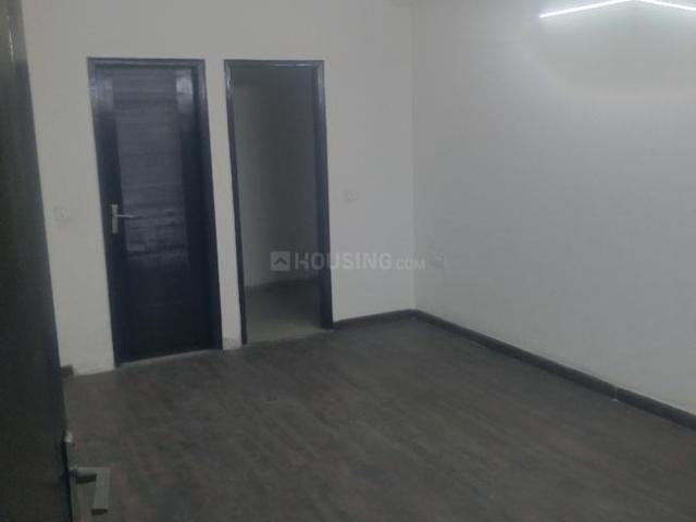 3 BHK Apartment in Noida Extension for rent Greater Noida. The reference number is 20637876