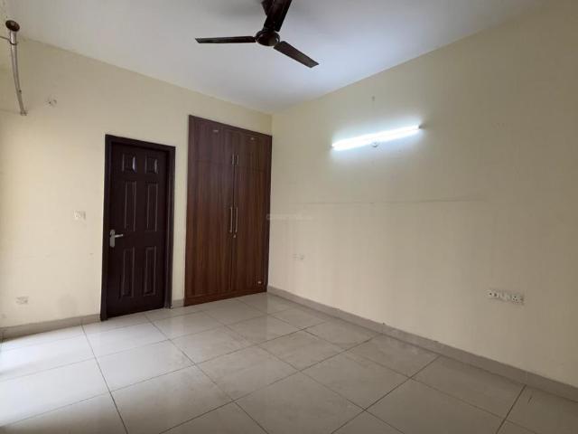 3 BHK Apartment in Noida Extension for rent Greater Noida. The reference number is 20801616
