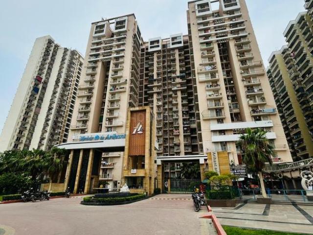 3 BHK Apartment in Noida Extension for rent Greater Noida. The reference number is 20865407