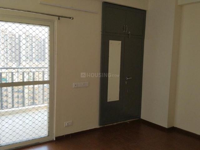 3 BHK Apartment in Noida Extension for rent Greater Noida. The reference number is 20877972