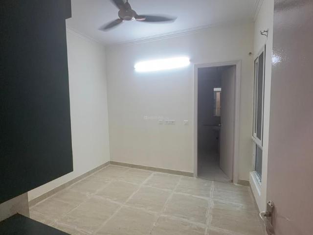 3 BHK Apartment in Noida Extension for rent Greater Noida. The reference number is 20917214