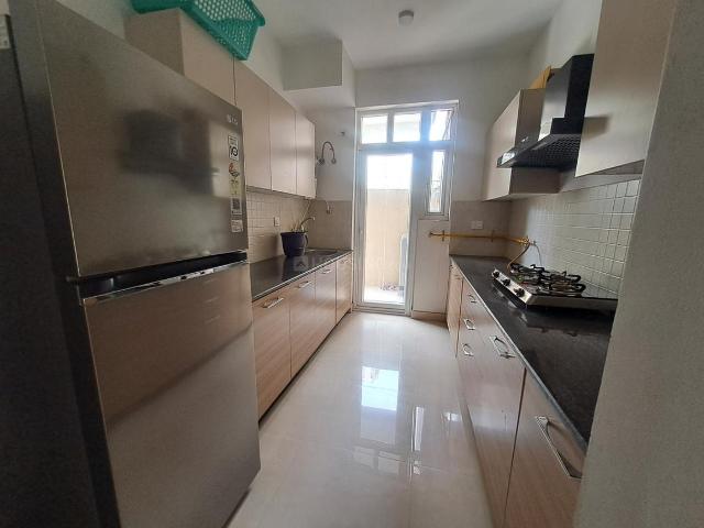 3 BHK Apartment in Noida Extension for rent Greater Noida. The reference number is 20921774