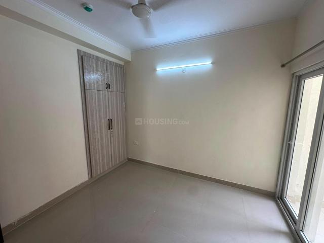 3 BHK Apartment in Noida Extension for rent Greater Noida. The reference number is 20968328