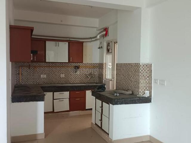 3 BHK Apartment in Noida Extension for rent Greater Noida. The reference number is 20969277