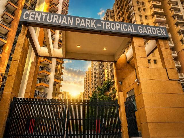 3 BHK Apartment in Noida Extension for rent Greater Noida. The reference number is 20979924