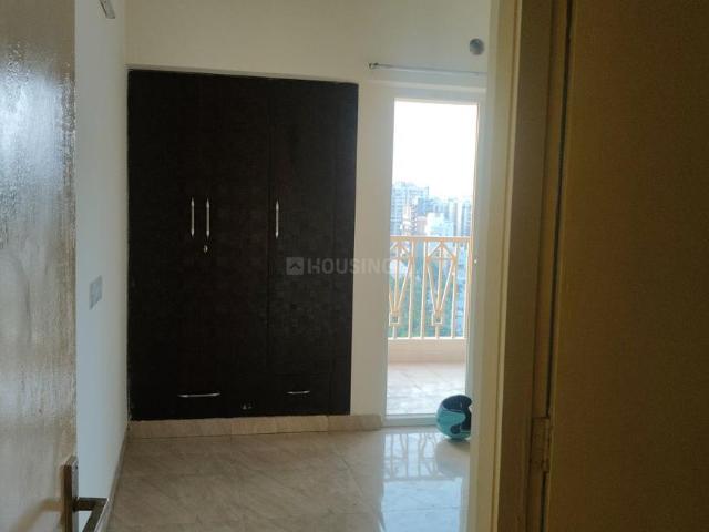 3 BHK Apartment in Noida Extension for rent Greater Noida. The reference number is 20061916