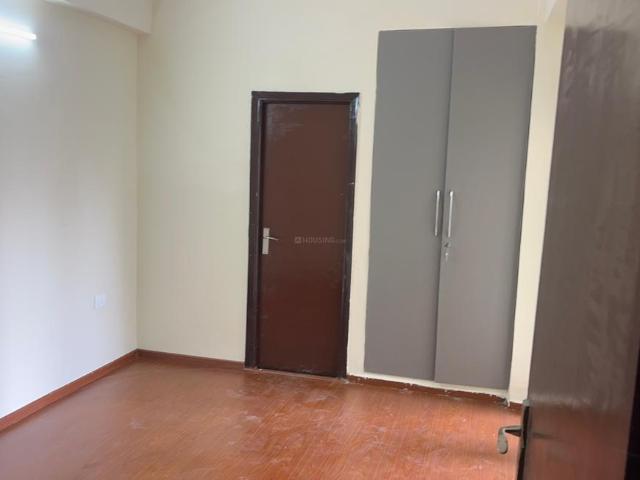 3 BHK Apartment in Noida Extension for rent Greater Noida. The reference number is 20200370