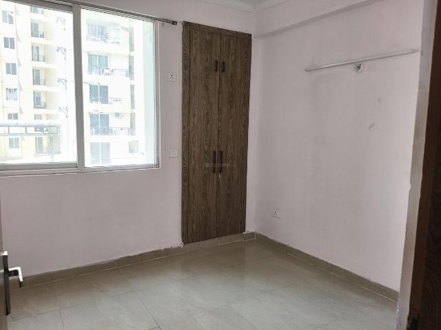 3 BHK Apartment in Noida Extension for rent Greater Noida. The reference number is 20293693