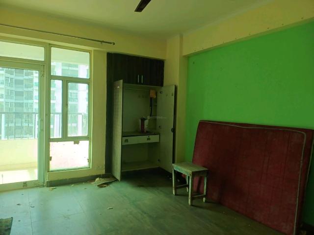 3 BHK Apartment in Noida Extension for rent Greater Noida. The reference number is 20360135